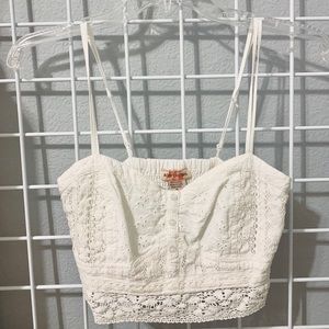 White eyelet crop top! Never worn. NWT